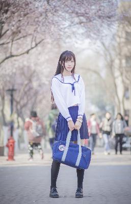 善良女秘书的目的