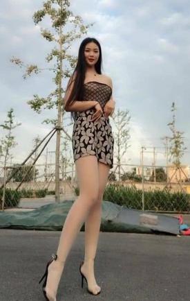 校花的贴身高手最新章节