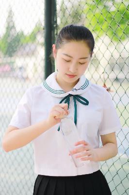 半是蜜糖半是伤免费观看全集完整版